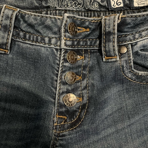 Miss Me Skinny Jeans - Picture 3 of 6